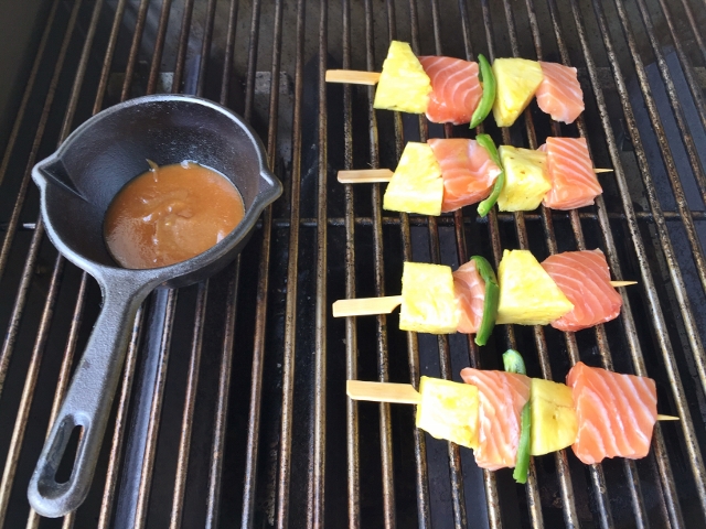 Salmon, Pinapple & Jalapeno Kebabs with Honey Miso Glaze 034 (640x480)