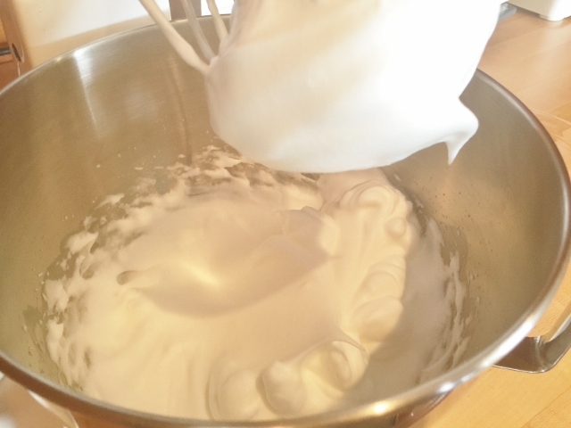 Souffle Omelette with Feta & Basil 012 (640x480)