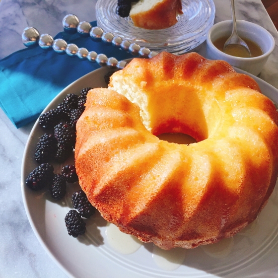 Coconut Rum Cake 105 (560x560)