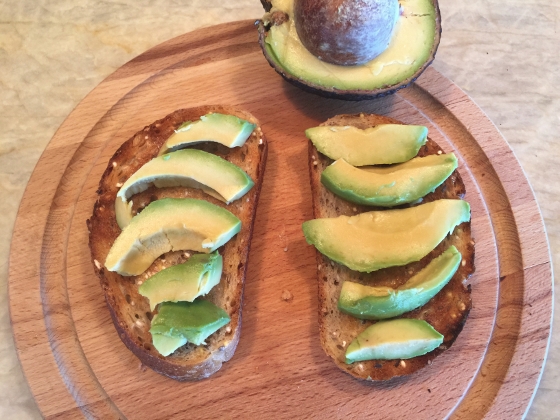 Avocado Toasts with Creamy Soft Scrambled Eggs 005 (560x420)