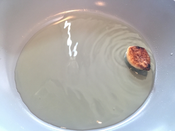 Grilled Artichoke with Toasted Garlic & Fig Butter 021 (560x420)