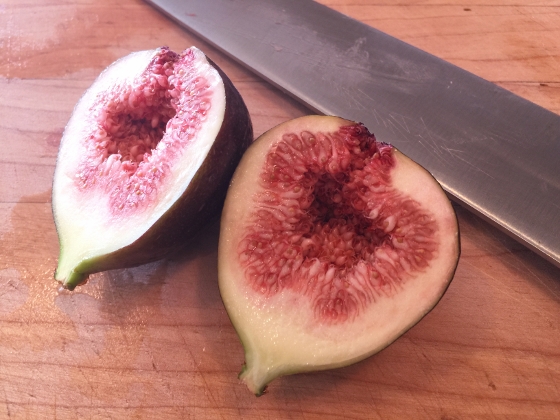 Grilled Artichoke with Toasted Garlic & Fig Butter 031 (560x420)