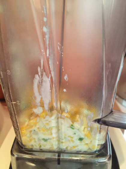 Pan Seared Halibut with Sweet Corn & Jalapeno Sauce 027 (420x560)