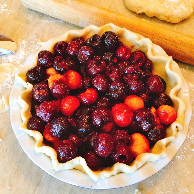 Make Ahead Cherry Pie 047 (650x650)