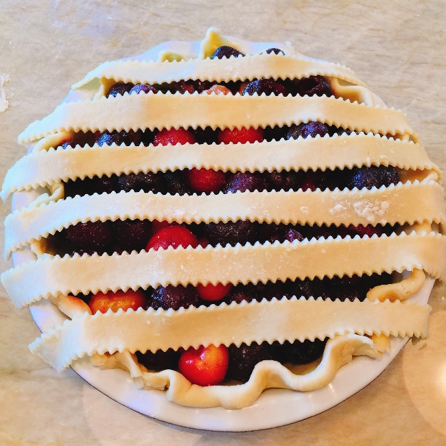 Make Ahead Cherry Pie 058 (650x650)