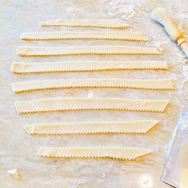 Make Ahead Cherry Pie 059 (650x650)