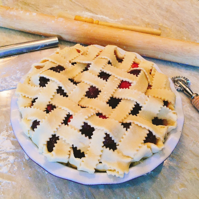 Make Ahead Cherry Pie 076 (650x650)