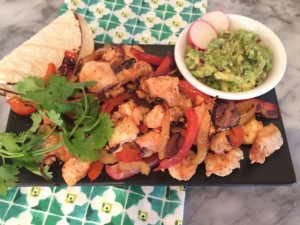 Salmon & Shrimp Fajitas 043 (640x480)