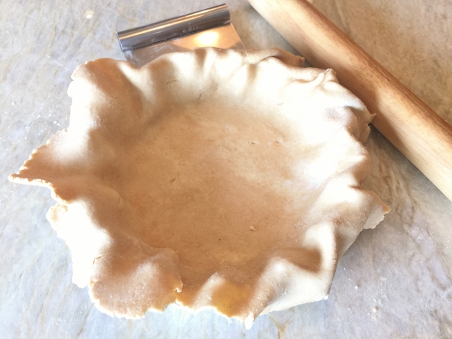 pumpkin-pie-with-brown-sugar-meringue-014-650x488