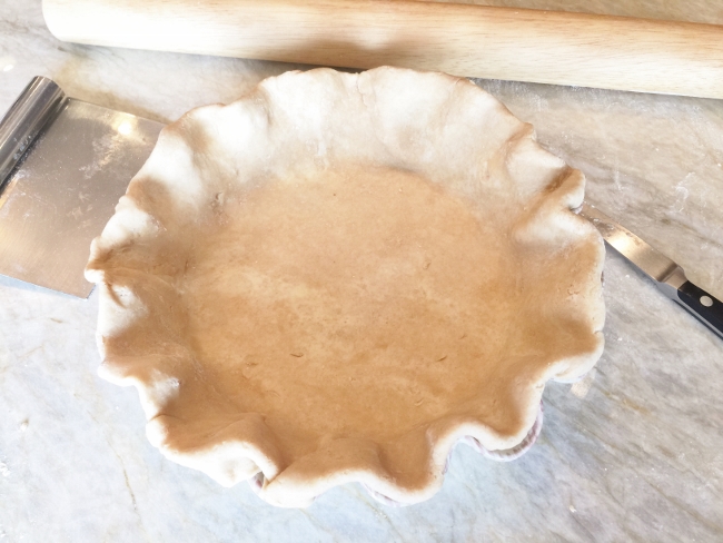 pumpkin-pie-with-brown-sugar-meringue-015-650x488