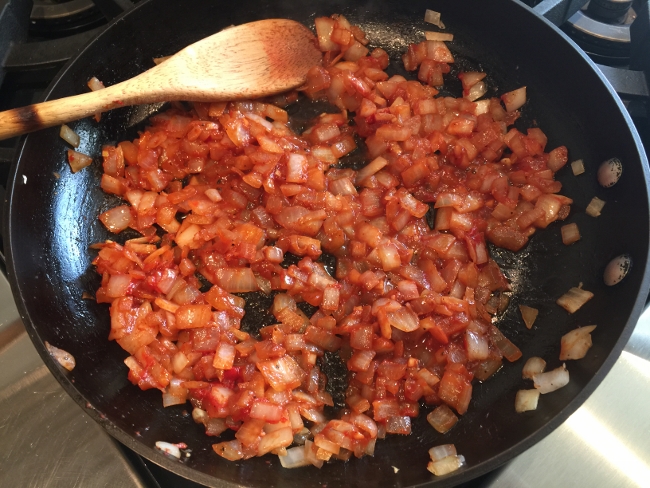 bacon-wrapped-meatloaf-018-650x488