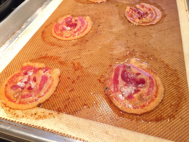 broccoli-soup-with-pancetta-crisp-018-650x488