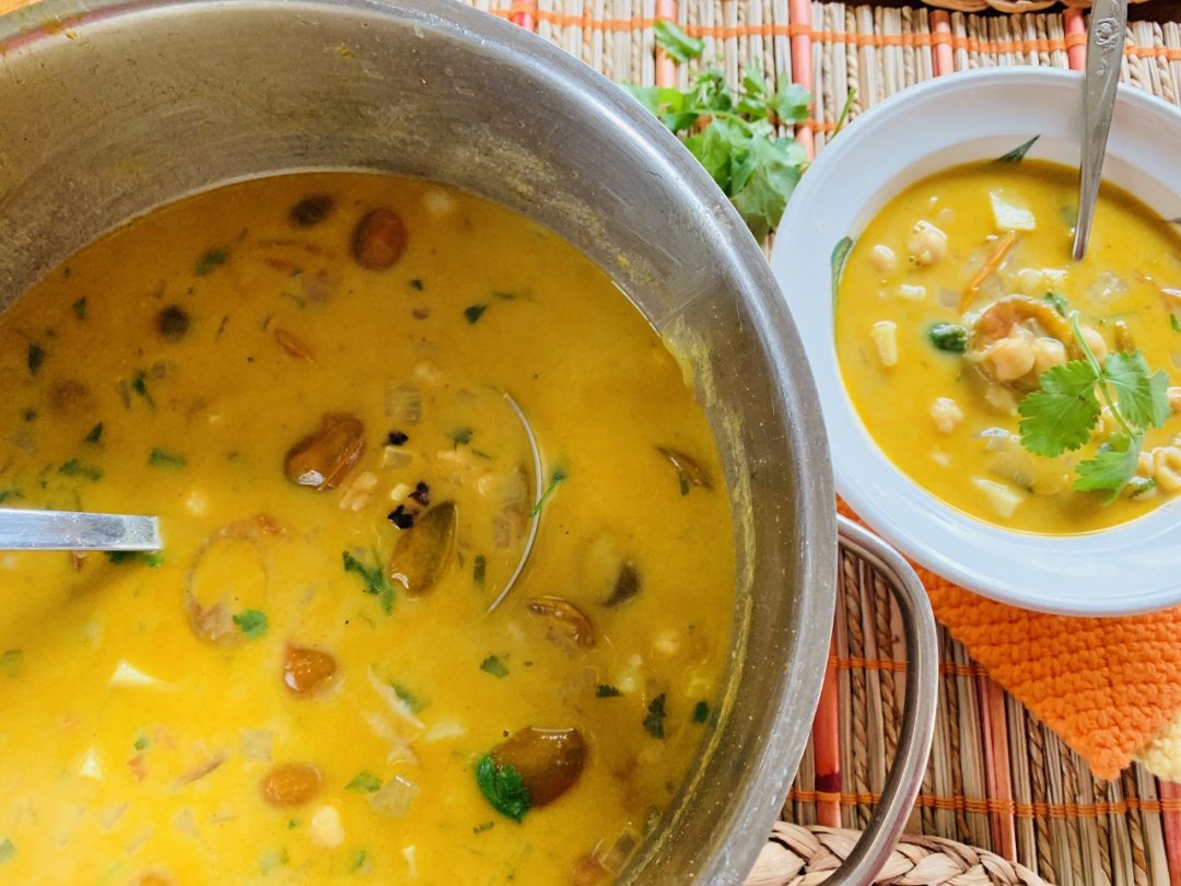 Coconut Curry Chickpea Soup – Recipe! Image 1